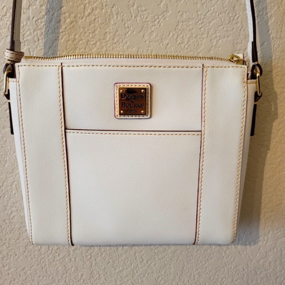 Like-New Dooney & Bourke White Crossbody